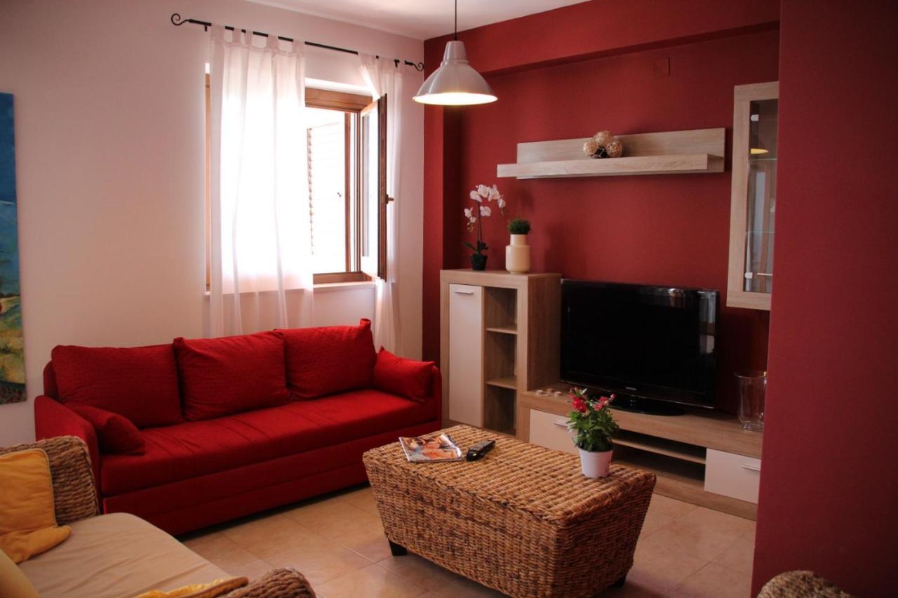Poseidone Sea Apartment Taormina Mazzeo Exterior foto